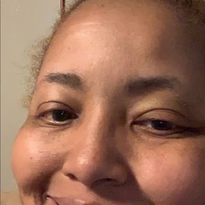 Meet your Posher, Cassandra